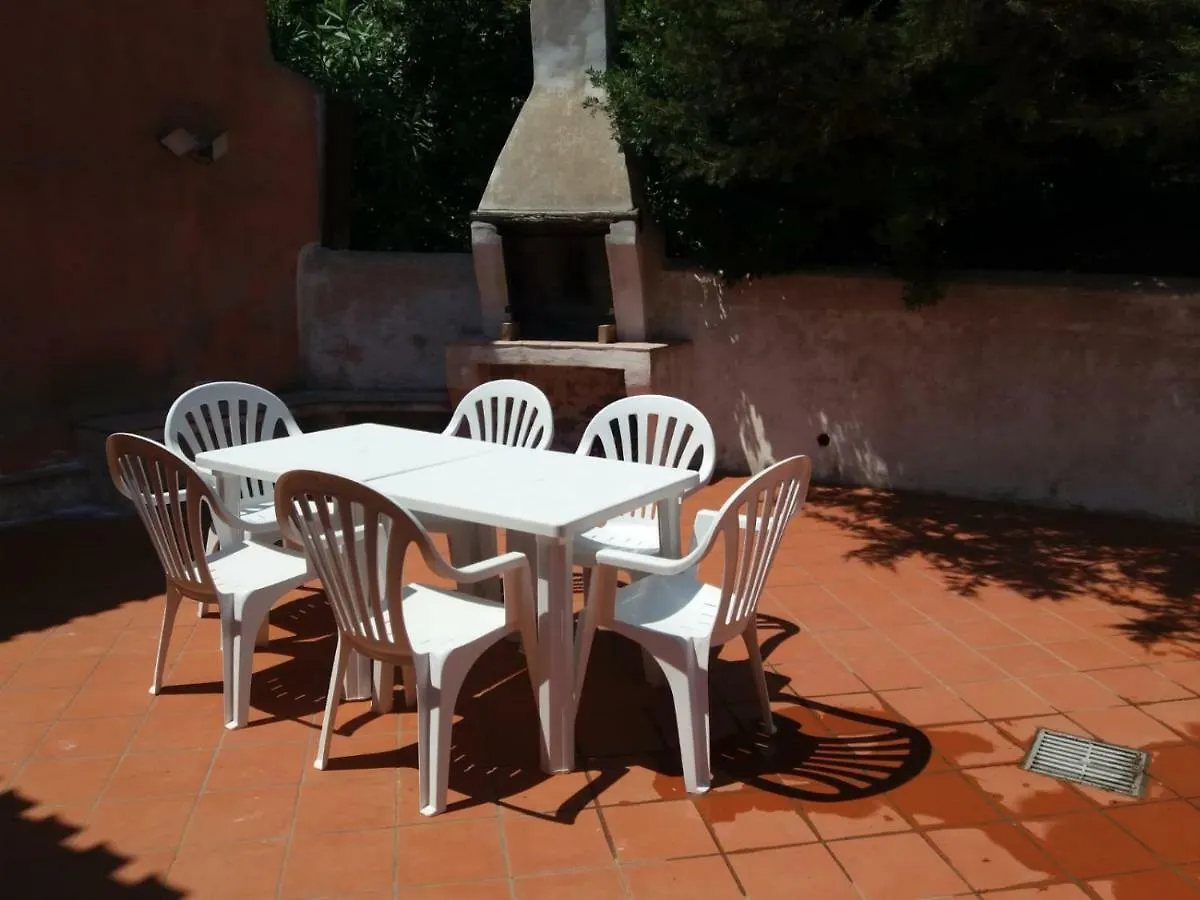 Villa Con Piscina Стинтино Италия