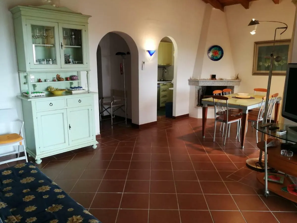 Villa Con Piscina Стинтино Италия